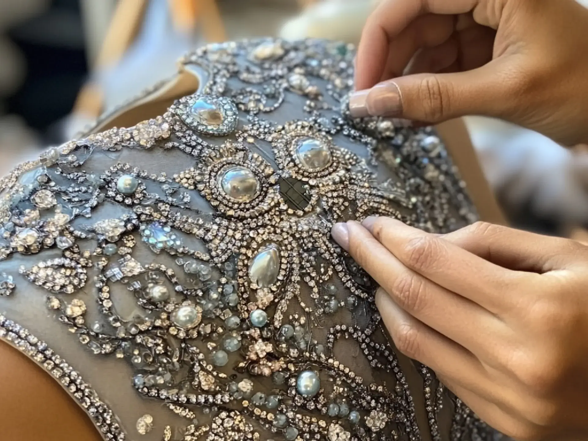 Designer Sarees Manufacturer and Supplier In Surat offering premium bridal sarees, custom designs and bulk wholesale collections by Tapi Tara.
